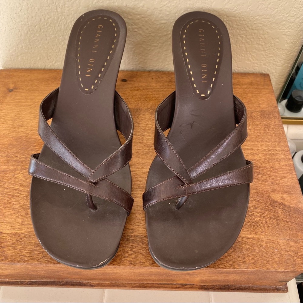 Gianni Bini leather heeled thong sandal